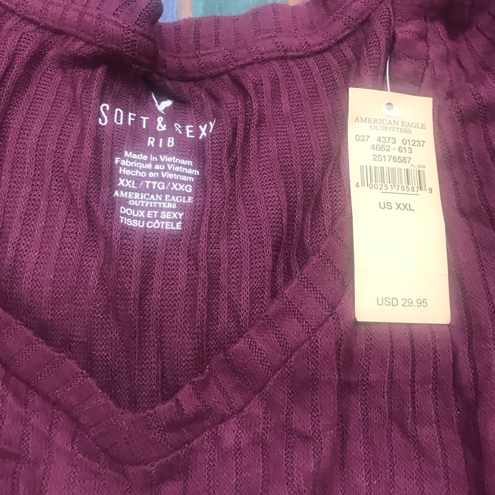 American Eagle Sweater